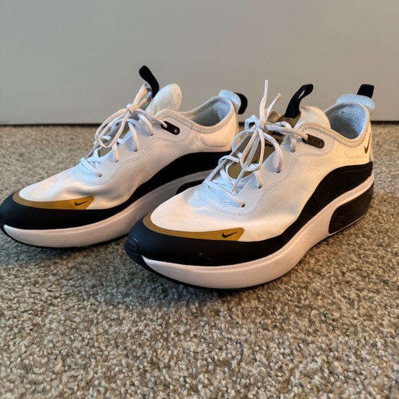Nike Air Max Dia Icon Clash (White/Black/Gold) - Women’s size 9 - Picture 5 of 6